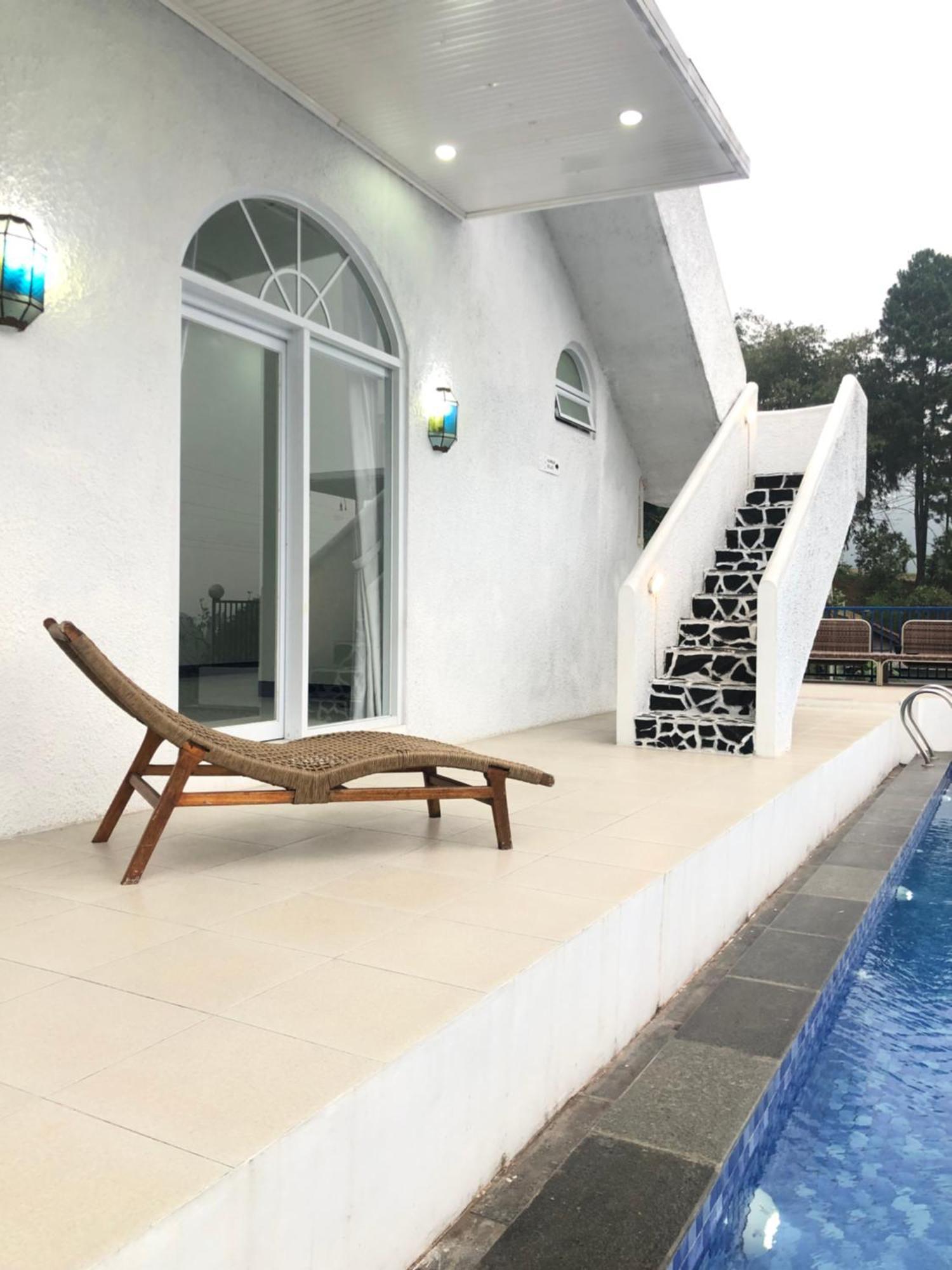 Villa Blue Door, Puncak Pondok Cipaseban 외부 사진